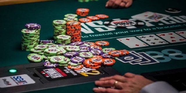 Giá trị quy đổi của chip poker